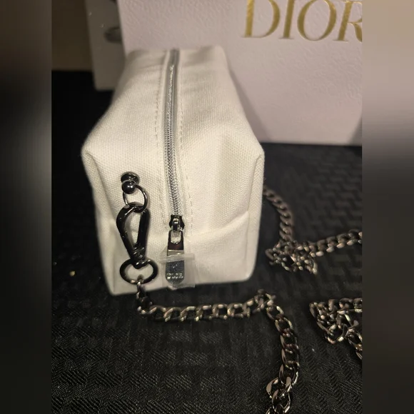 Dior White and Red Women's Bag - Picture 10 of 16